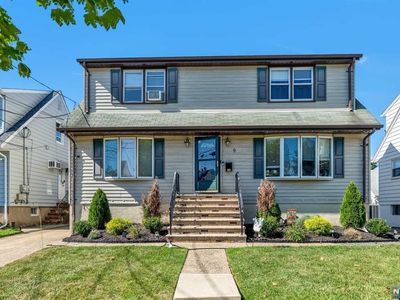 9 Tuve Ln, South Hackensack, NJ, 07606