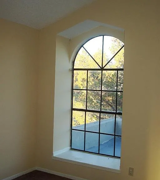 7401 Lakehurst Rd — Photo 19