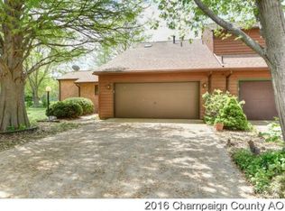 1607 Sandpiper Ct, Champaign, IL 61821