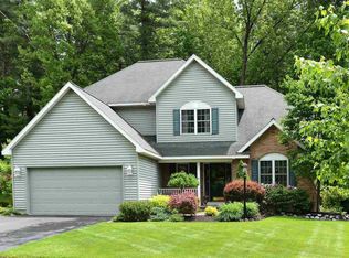 18 East Rdg, Saratoga Springs, NY 12866