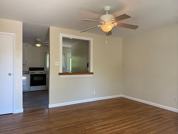 5th image of 725 Ridge Rd