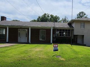 528 Lee St, Martin, TN 38237