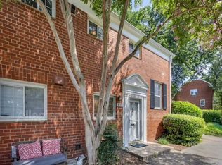 1637 Preston Rd, Alexandria, VA 22302