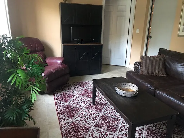 1 bed, 800 sqft, $850 — Photo 4