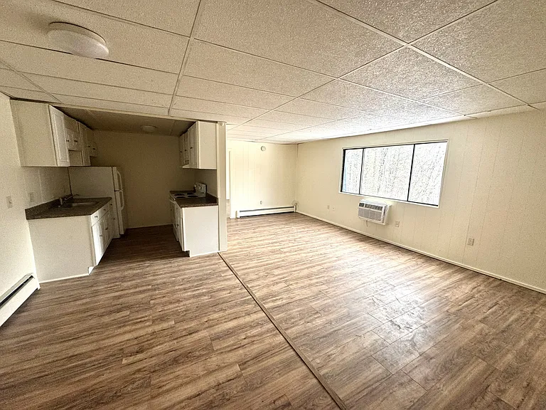 42 Maple Ave #2 — Photo 4
