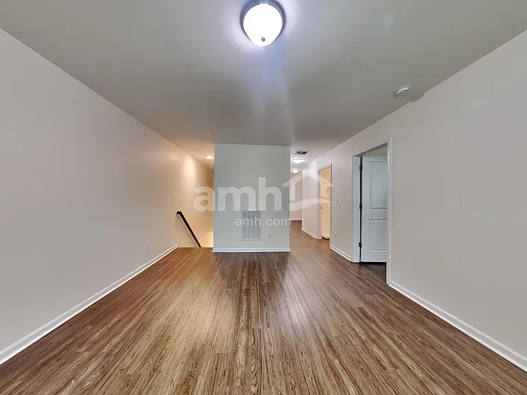 130 Orion Way — Photo 10