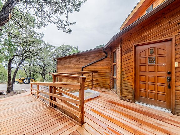 2nd image of 60 Sandia Haven Dr