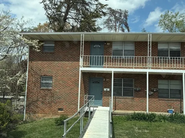 235 Green Pine Ave APT 4, Knoxville, TN 37920