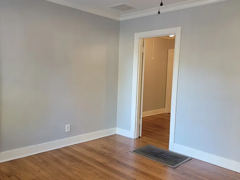535 S Barksdale St — Photo 5