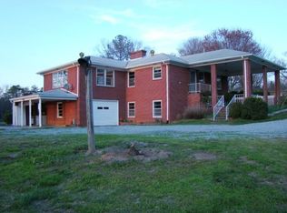 324 Dana Rd, Farmville, VA