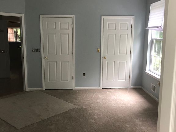 1st floor master bedroom