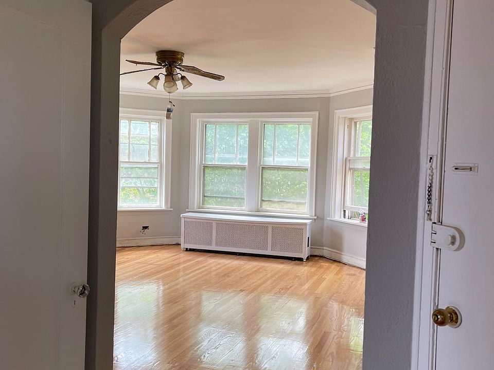 1st image of 2648 W Fitch Ave #3