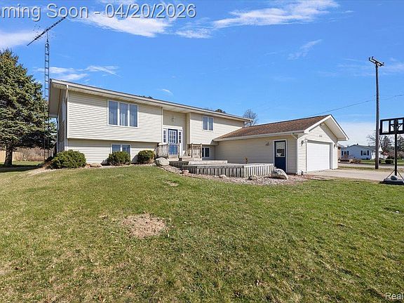 3rd image of 5191 Cottrell Rd