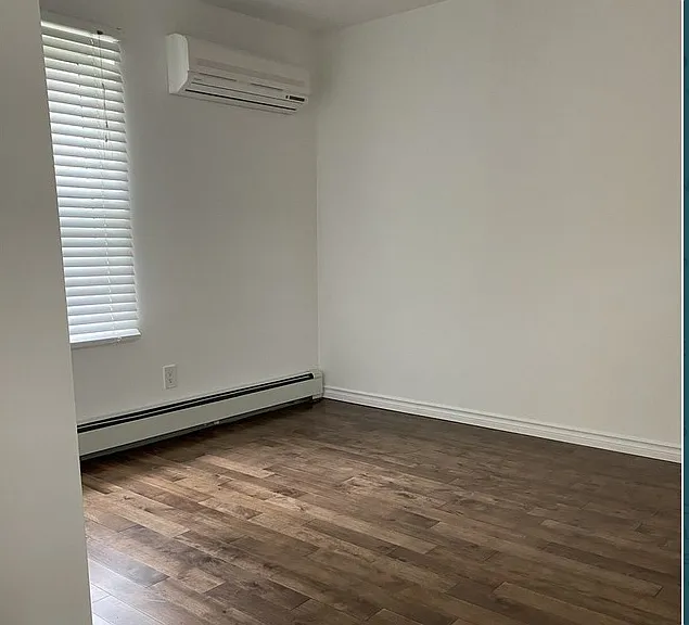 64 Duchess Ave #1 — Photo 6