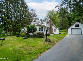 133 Meehan Rd, Mechanicville, NY 12118