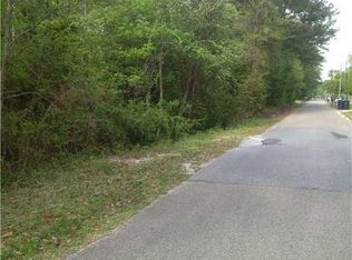 8913 E Live Oak Ave #6, Ocean Springs, MS 39564