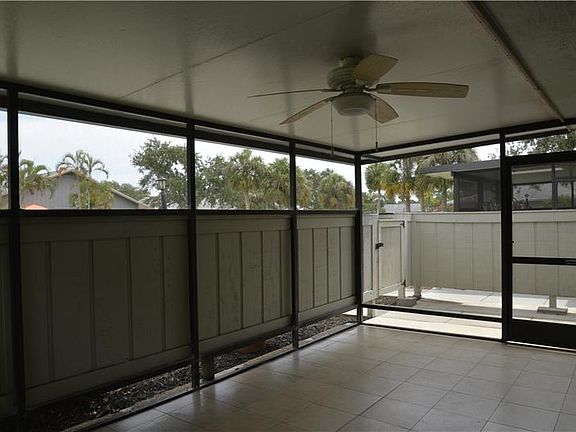 4th image of 4117 NW Cinnamon Cir