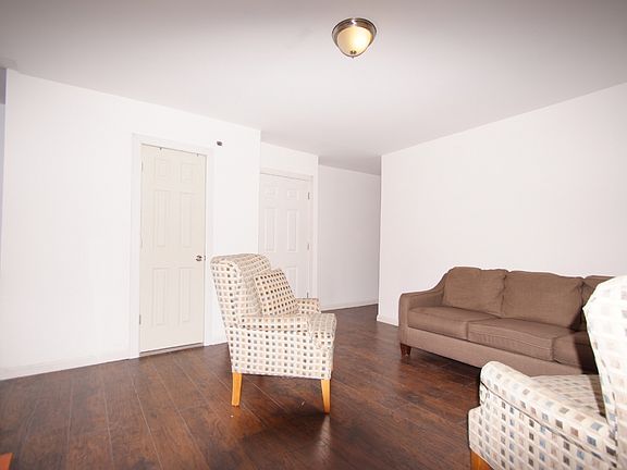 3rd image of 1324 E 222nd St