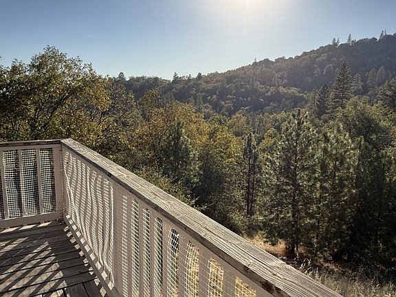 5th image of 53050 Ridge Top Dr