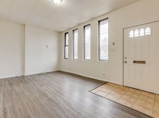 01 - 705 Brownsville, Pittsburgh, PA 15210