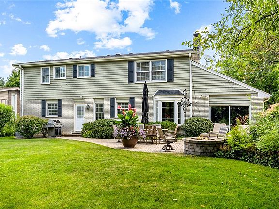 4th image of 1742 McCraren Rd