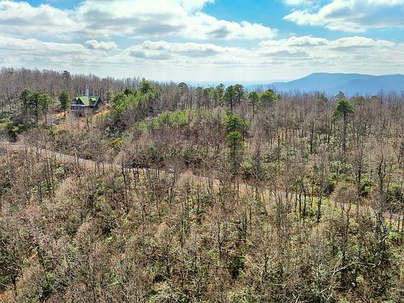 5th image of 9 Sunset Ridge Rd