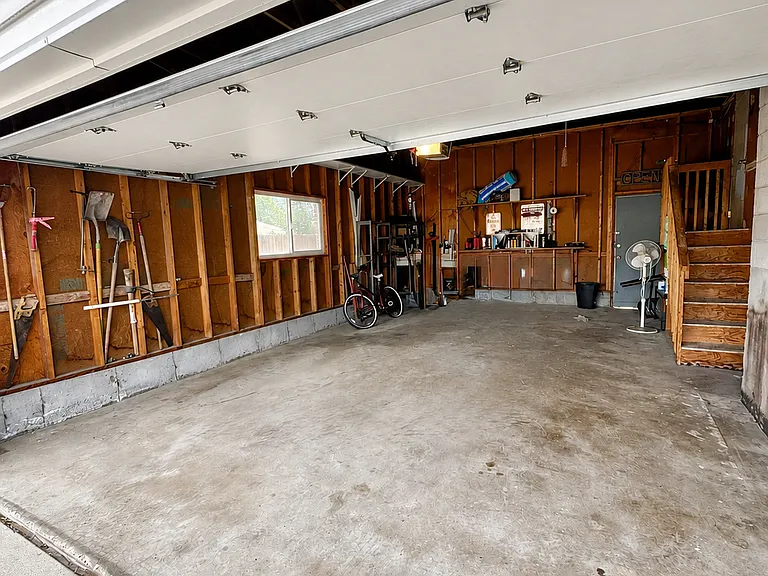 7223 S 1950 E #UP — Photo 22