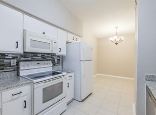 8100 Cambridge St APT 101, Houston, TX 77054