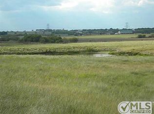 1223 Campbell Rd, Waxahachie, TX 75167