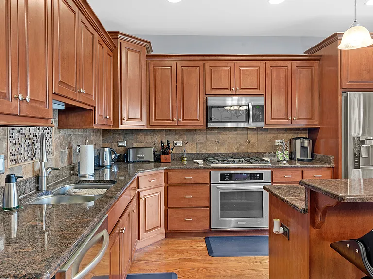 17943 Fountain Cir — Photo 14