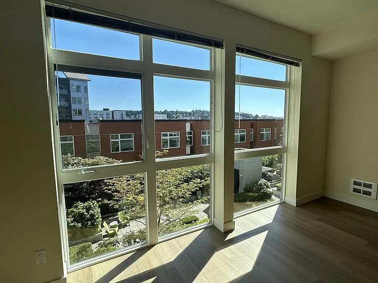 Library Place Apartments — Photo 66