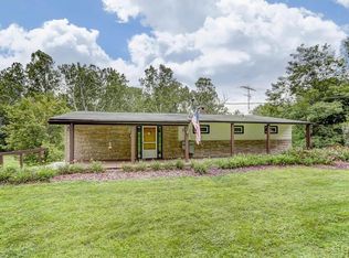 1732 Dry Creek Rd NW, Granville, OH 43023