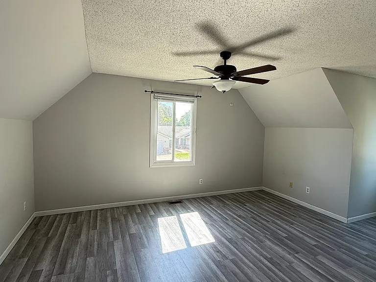 47 Shelly Dr — Photo 22
