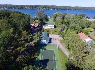 W3598 Maple Ln, Lake Geneva, WI 53147