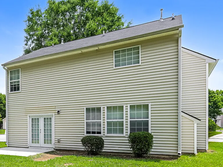 7050 Silver Bend Overlook — Photo 16