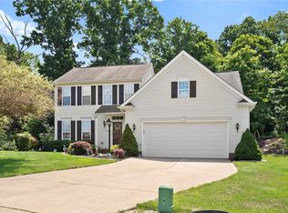 142 Bradford Square Dr, Trafford, PA 15085