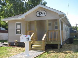 130 E Maple St, Hartford, IL 62048