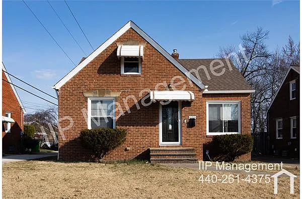 11915 Granger Rd photo 1