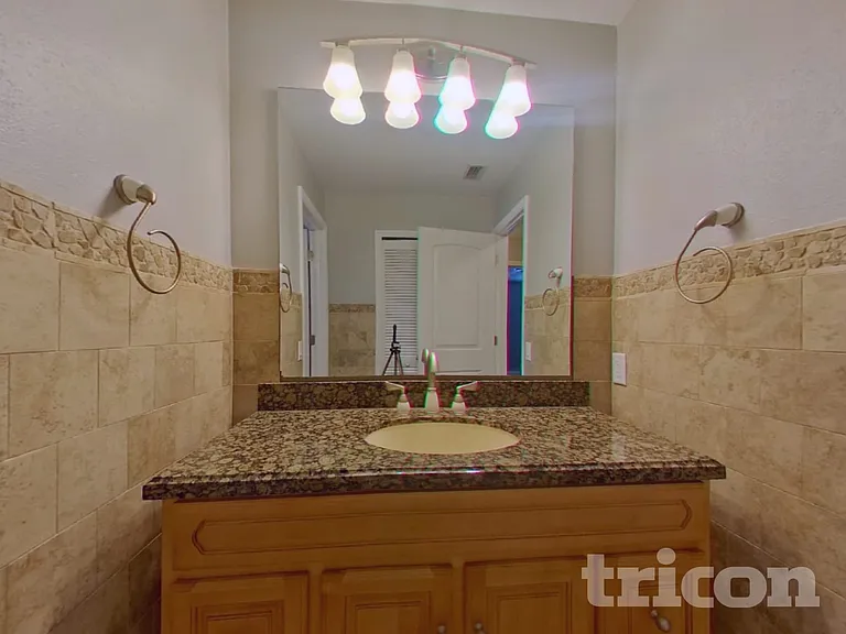 664 Channing Dr — Photo 13