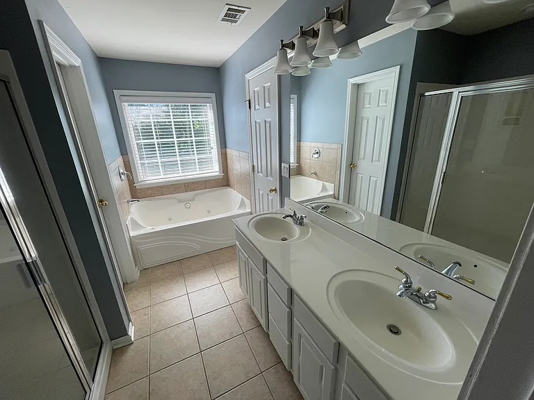 11090 Brunson Dr — Photo 21
