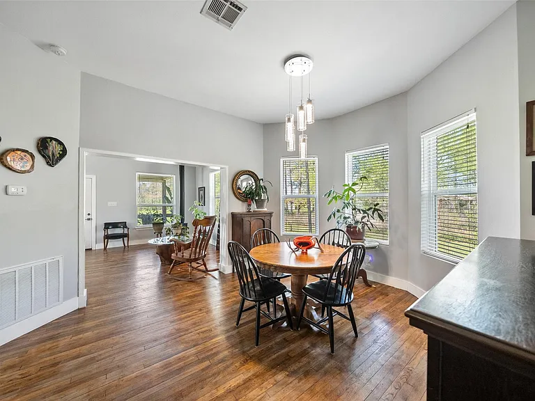 275 Pashun Ln — Photo 9