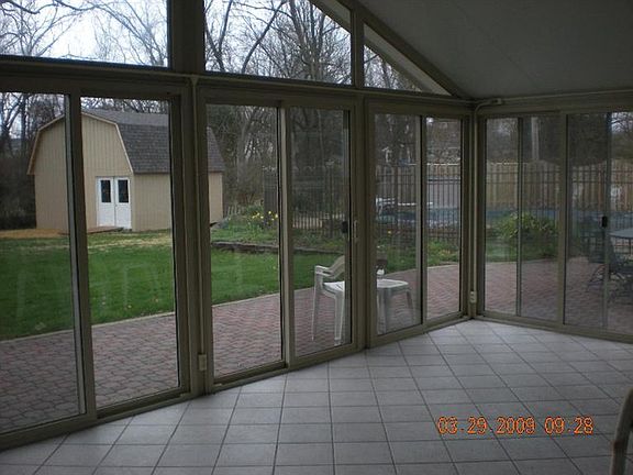 3rd image of 10420 Grand Vista Dr
