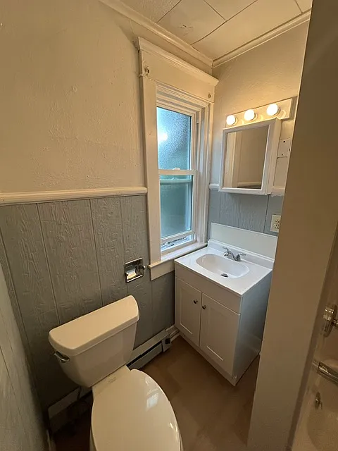 2 bed, $950 — Photo 4
