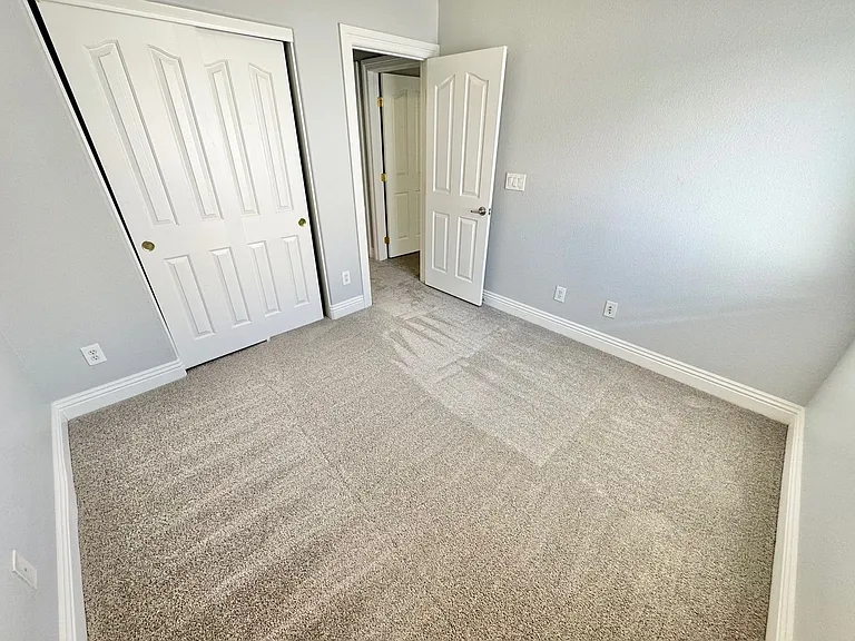 2767 Alderly Ridge Ave — Photo 10