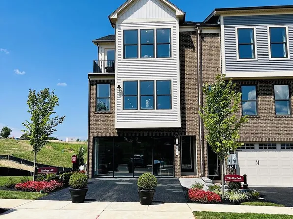 246 Hickory Hollow Ct, Cockeysville, MD 21030