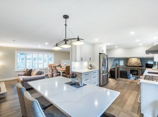 18883 120th Ave, Pitt Meadows, BC V3Y1W5