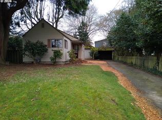 4032 SE Tibbetts St, Portland, OR 97202