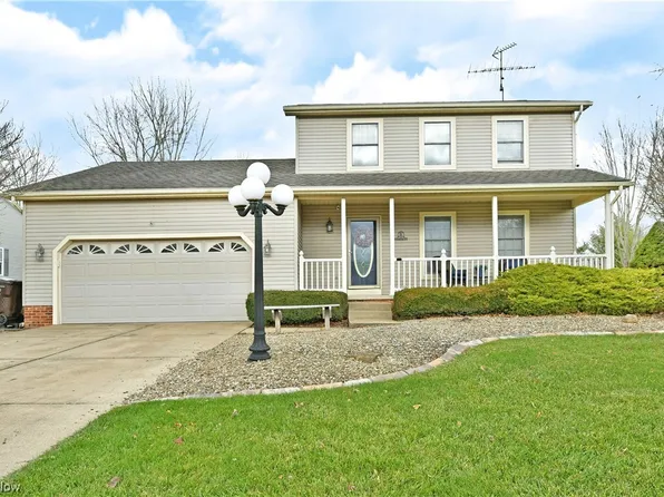 210 Aspen Dr NW, Warren, OH 44483