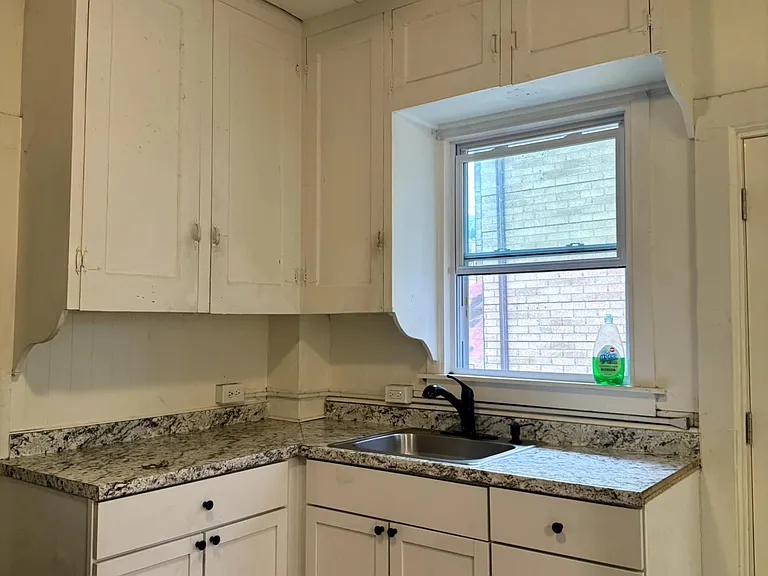 82 Bracewell Ave #2 — Photo 9