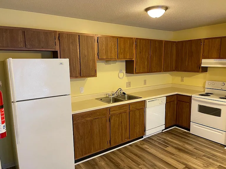 1114 Maiden Ln #4 — Photo 6